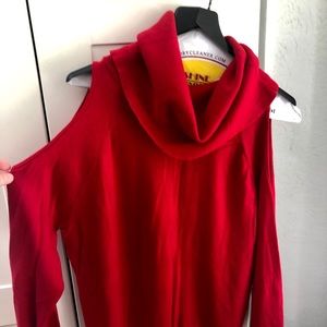 Open-shoulder cowl neck sweater